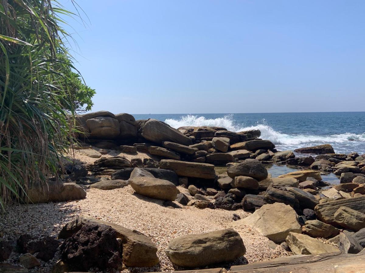 Screwpine Beach Villa Dikwella Sur Exterior foto